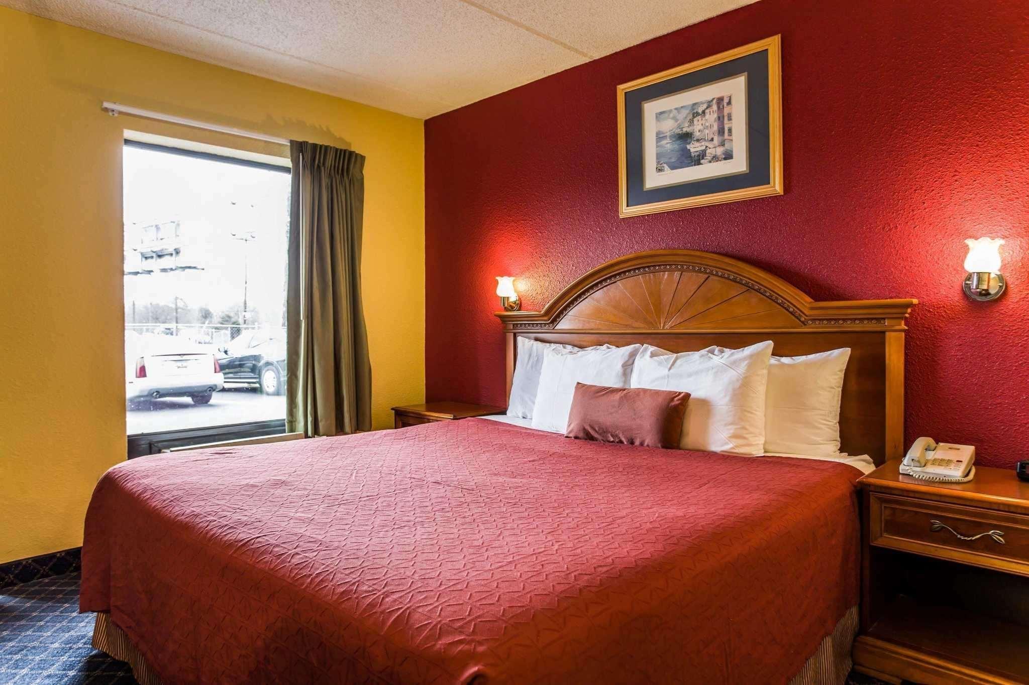 Rodeway Inn Charlotte Downtown מראה חיצוני תמונה
